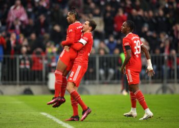 Bayern Munich see off Bochum, maintain top position