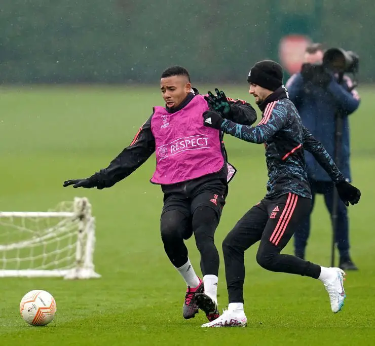 Gabriel Jesus training with his teammates