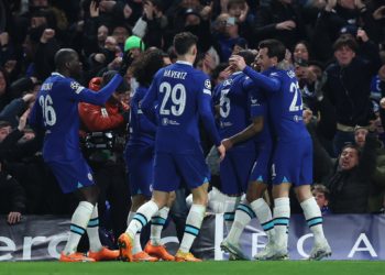 Premier League: Chelsea out to maintain winning run