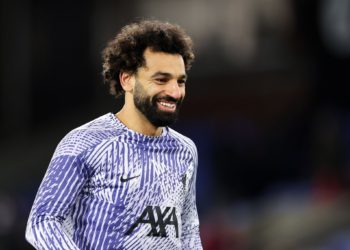 Match officials asked to briefly pause matches for Muslim players in Premier League to break their fast during Ramadhan