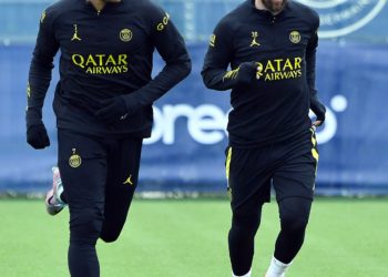 PSG President flies in to address the first-team squad, “current situation unacceptable”