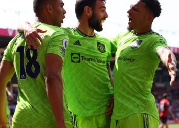 Casemiro helps Manchester United inch closer to UCL qualification