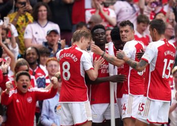 Arsenal put five against Wolves to end season in style