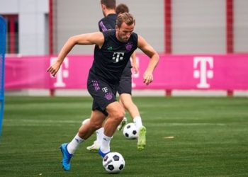 Thomas Tuchel praises Harry Kane for ‘immediate impact’, says he’s set to start against Werder Bremen on Friday