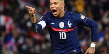 Real Madrid plan to give top target Kylian Mbappe £200m in wages and sign-on fee