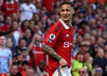 Manchester United include Antony in their 25-man Premier League squad despite assault allegations