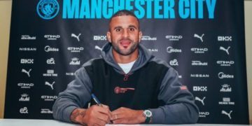 Kyle Walker signs new two-year contract extension at Manchester City