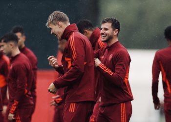 Manchester United begin Carabao Cup defense against Crystal Palace