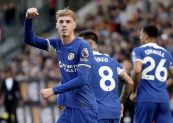 Premier League: Chelsea come a goal down to thrash Burnley 4-1