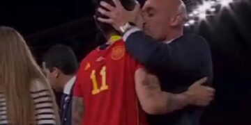 Former RFEF President Luis Rabiales banned for three years for kissing Jenni Hermoso