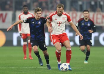 Bundesliga: Bayern host relegation-based Berlin while Leverkusen face Dortmund test